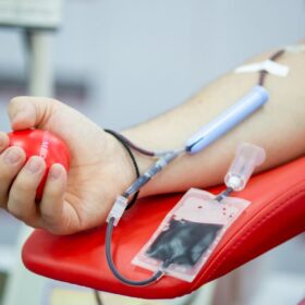 Платформа донорства крові шукає волонтерів у Хмельницькому