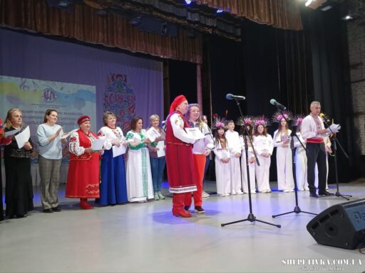 У Шепетівці відбувся Обласний огляд конкурс вокальних ансамблів клубних закладів